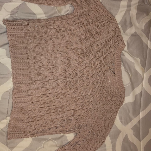 Light pink/cream sweater. Made by loyal hearts. - Picture 3 of 3